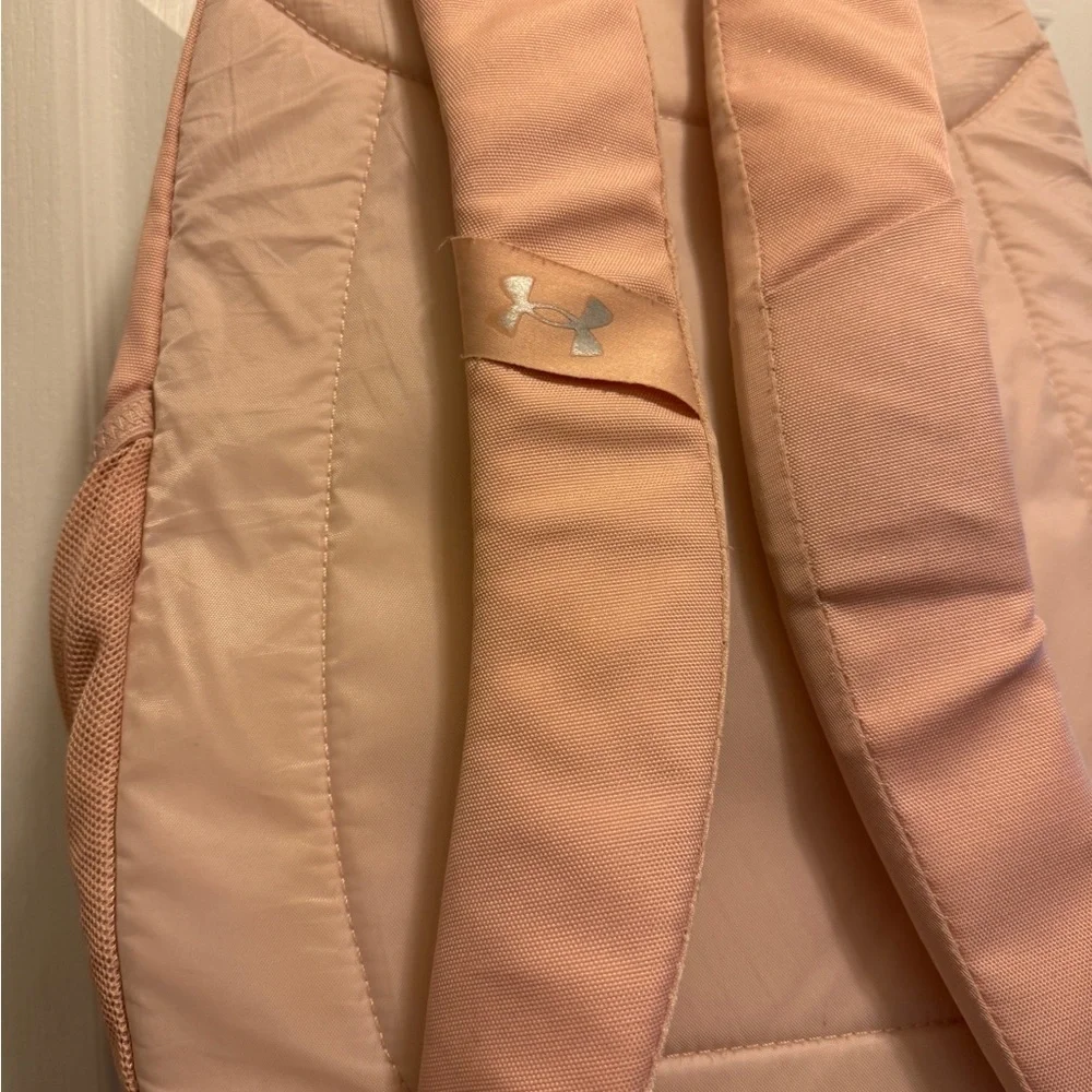 Under Armour chic light